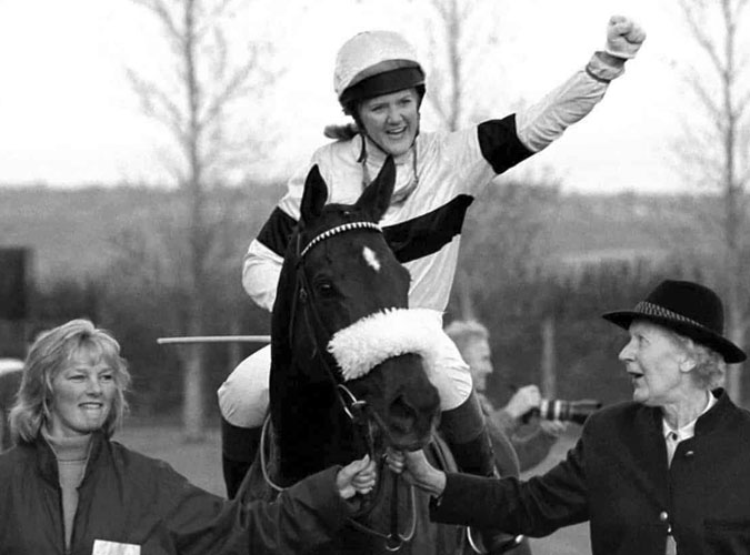 Lesbian Sportswomen Throughout History: Clare Balding