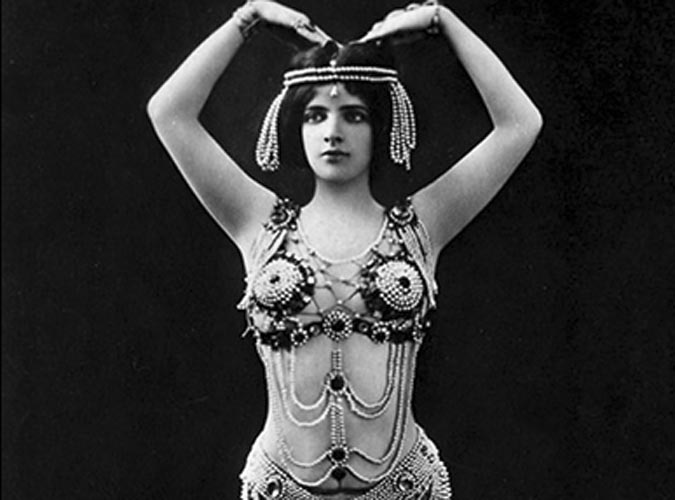 Lesbian / Bi Dancers: Maud Allan